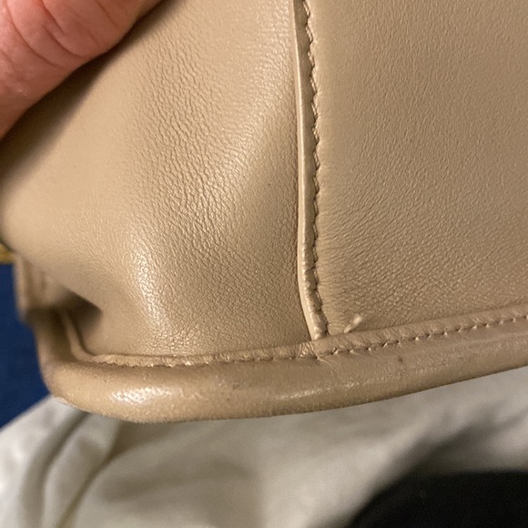 YSL Med Nikki bag - Picture 15 of 17